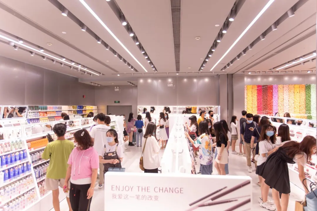 OKOKAY潮流生活集合品牌折扣超市